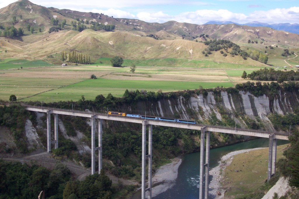 Overlander on viaduct