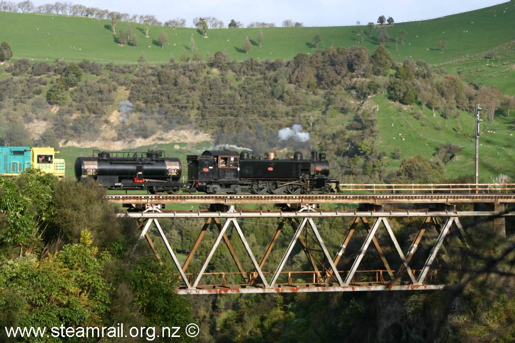 Wab 794 crossing a viaduct